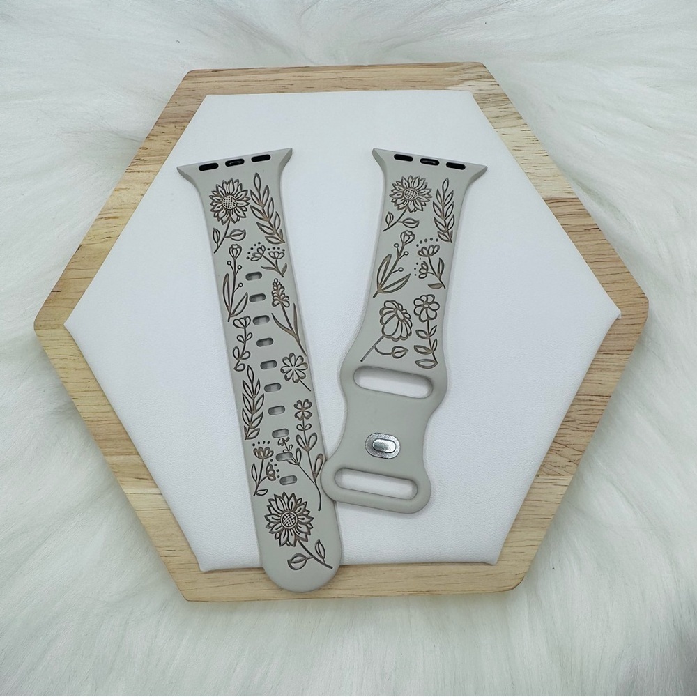 New Floral Design Apple Watch Bands 42mm 44mm 45mm 49mm Beige